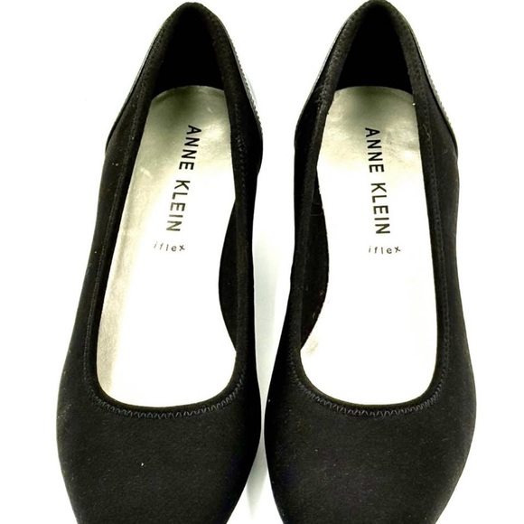 Anne Klein Black Wedge Shoes Sleek Design - Picture 2 of 4